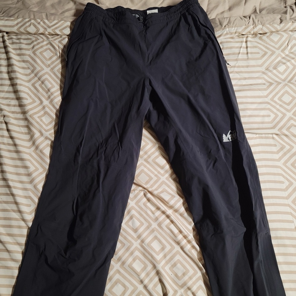 REI Men's Black Pants